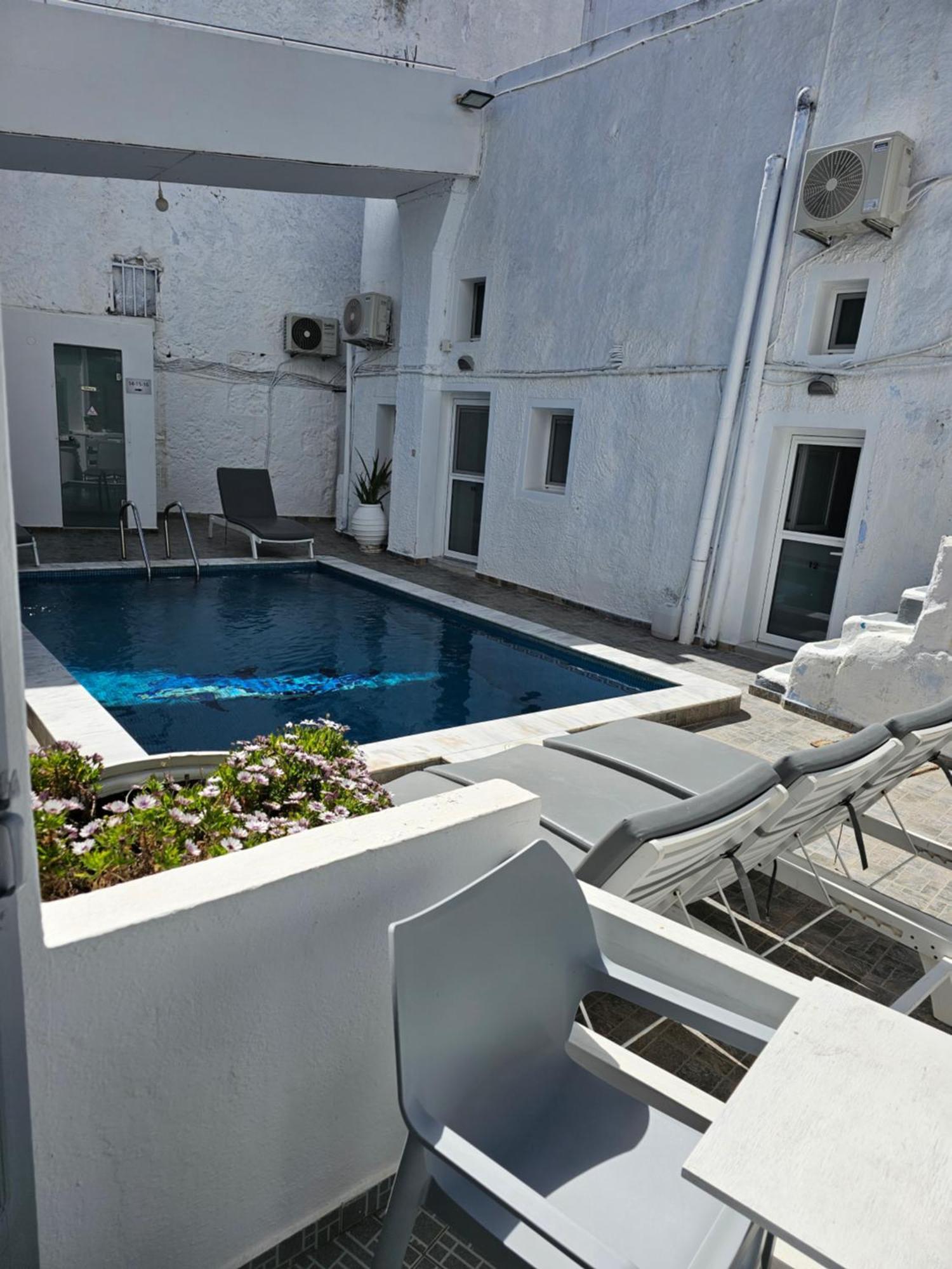 Unique Leta Apartment Fira (Santorini)
