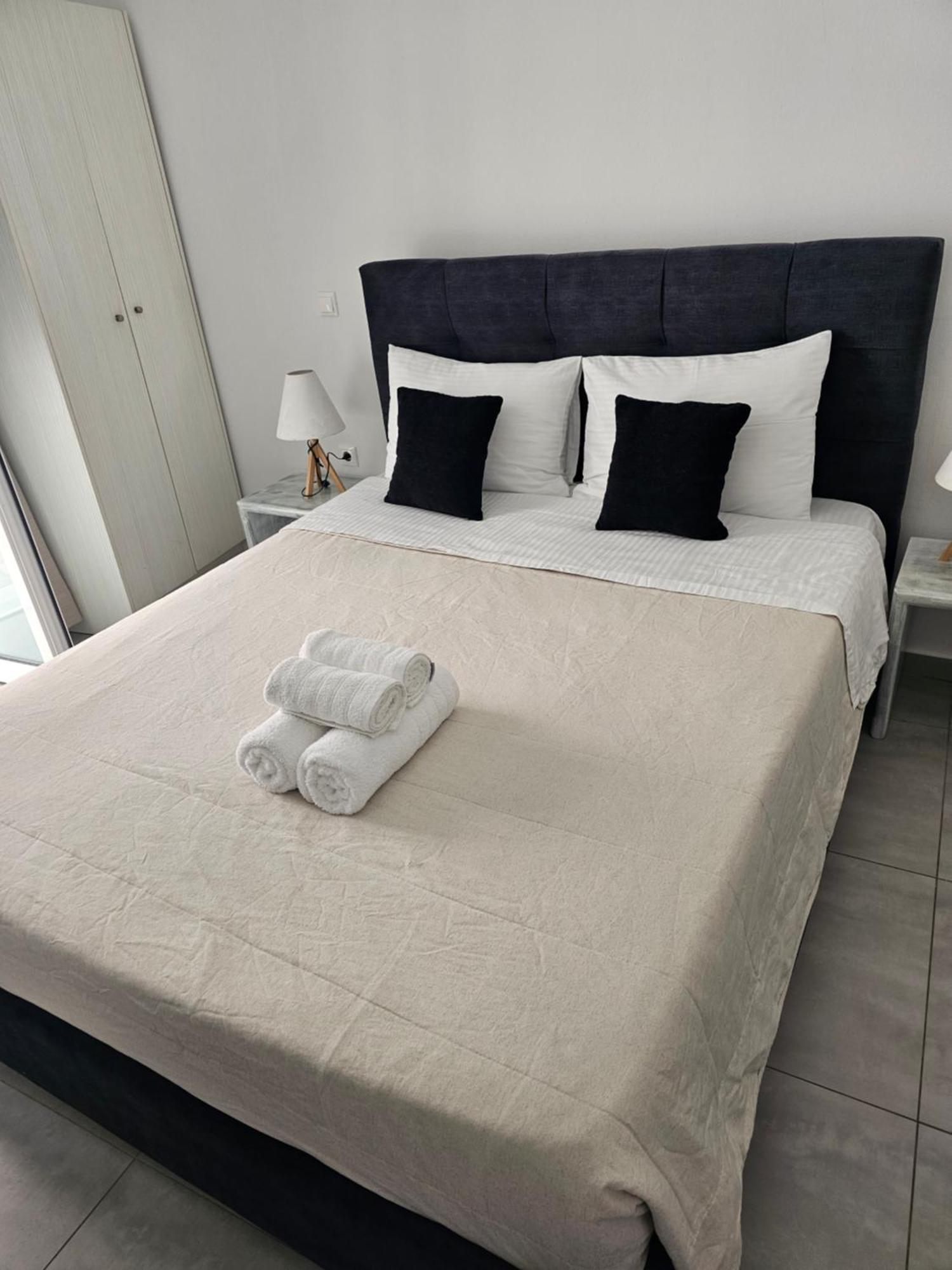 Unique Leta Apartment