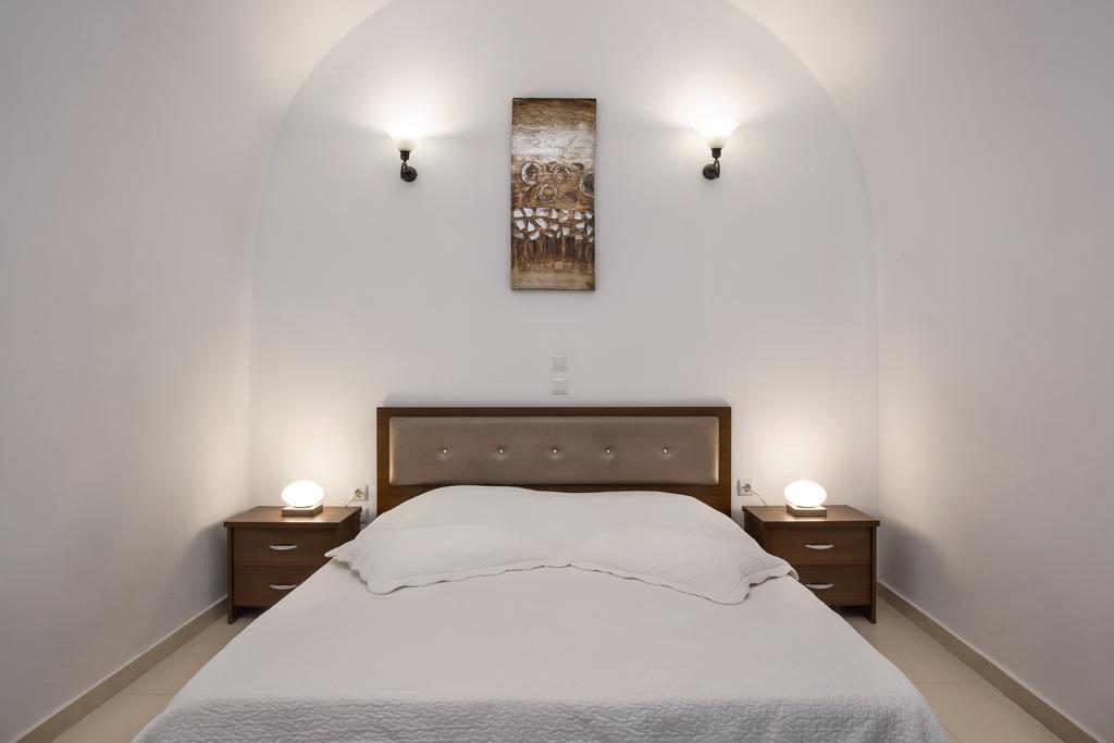 Unique Leta Apartment Fira (Santorini)