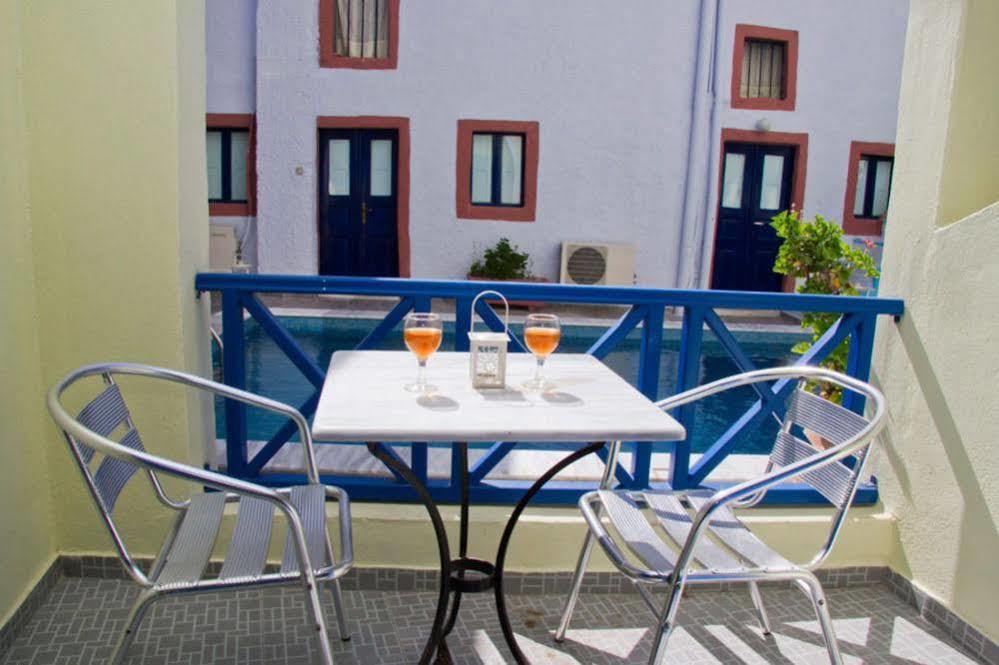 Unique Leta * Fira (Santorini)